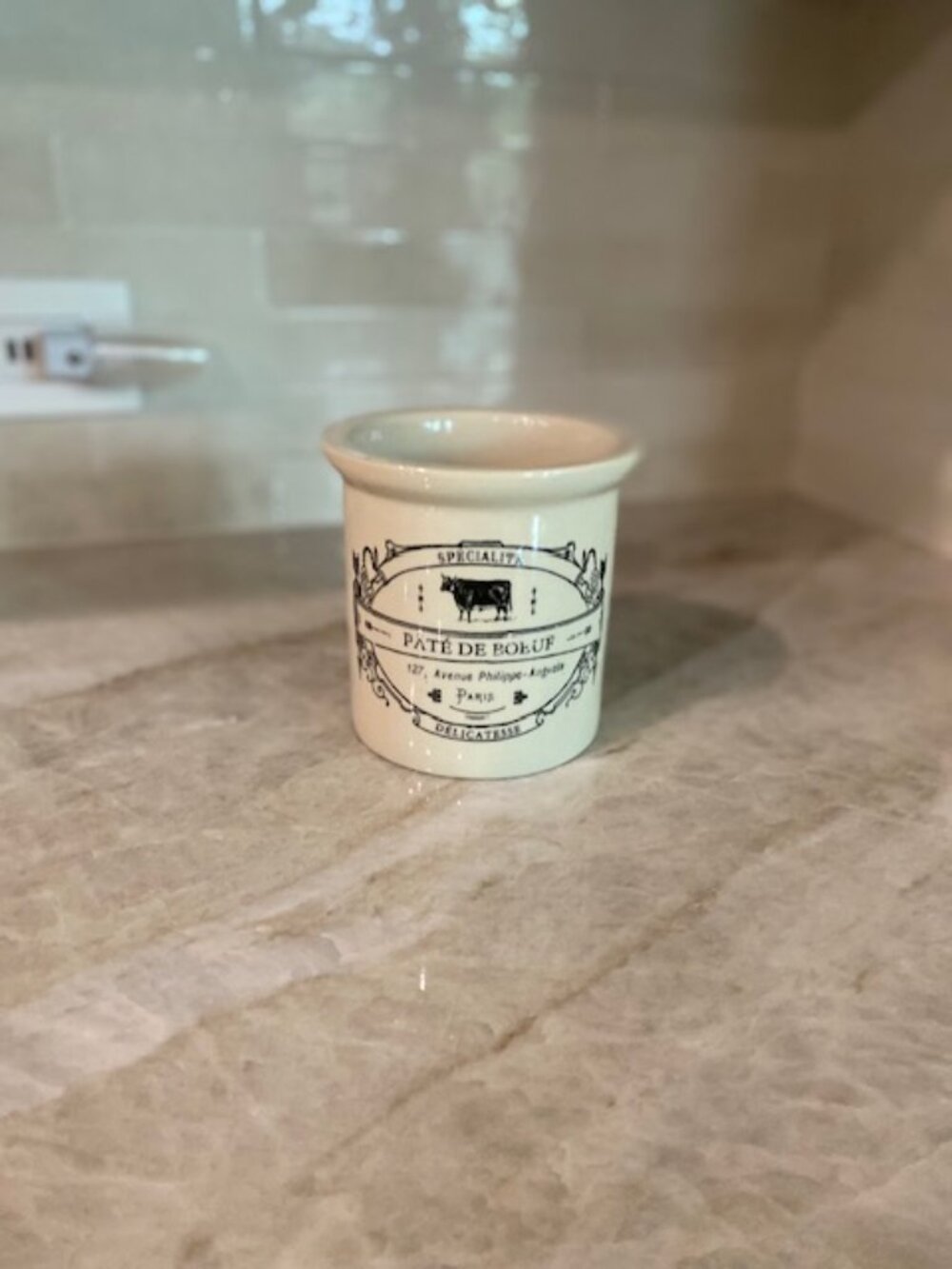 Magnolia Ceramic Container - Picture 2 of 2